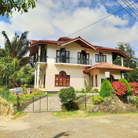 Kanda Holiday Bungalow Канди Екстериор снимка